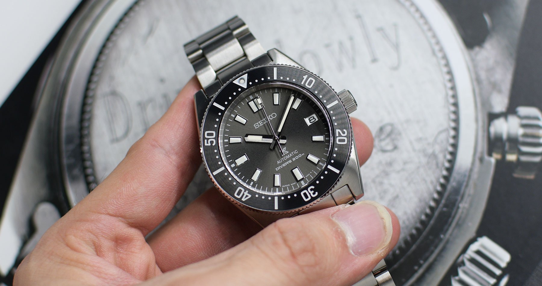 Unboxing Seiko Prospex 62MAS 200M Black Ref. SBDC101 with Leo (Mandarin Ver.) - Gnomon Watches